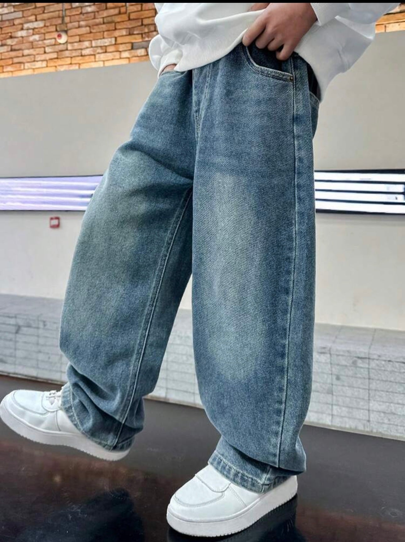 Baggy Skater Jeans