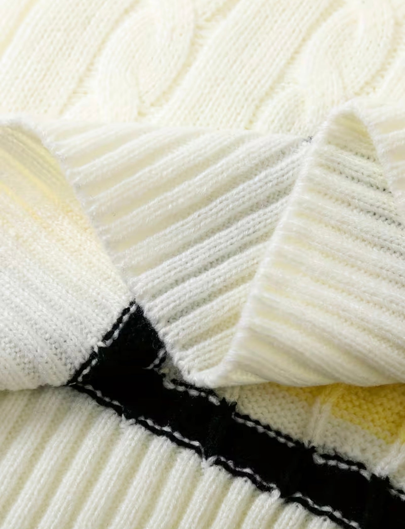 White V Neck Cable Knit Old Money English Style Sweater Vest