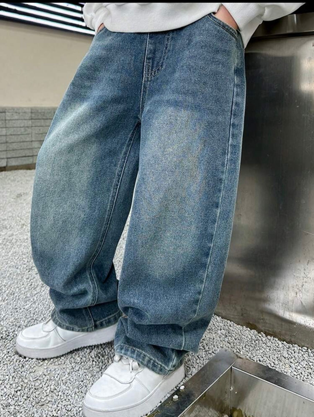 Baggy Skater Jeans