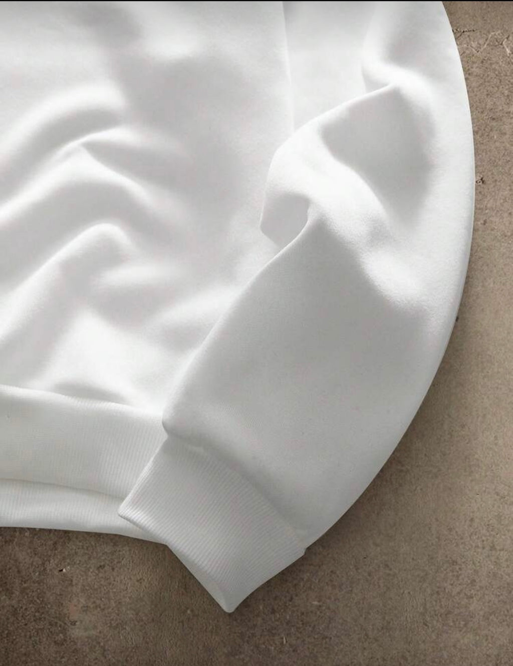 White AXEPEAK Fleece Knit pullover sweatshirt