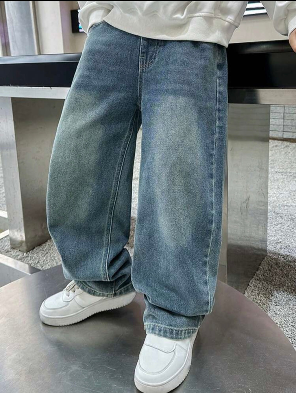 Baggy Skater Jeans