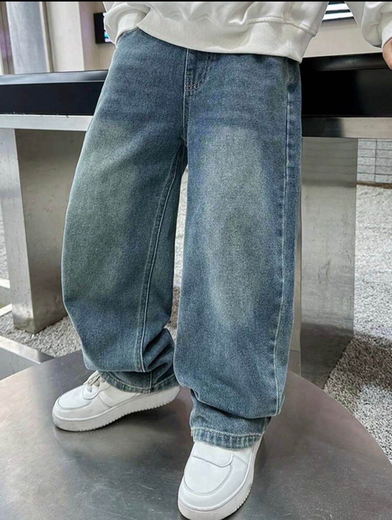 Baggy Skater Jeans